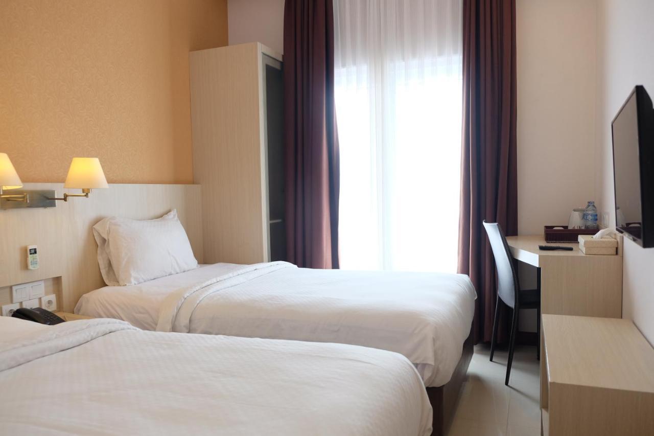 Rio City Hotel Palembang Exterior foto